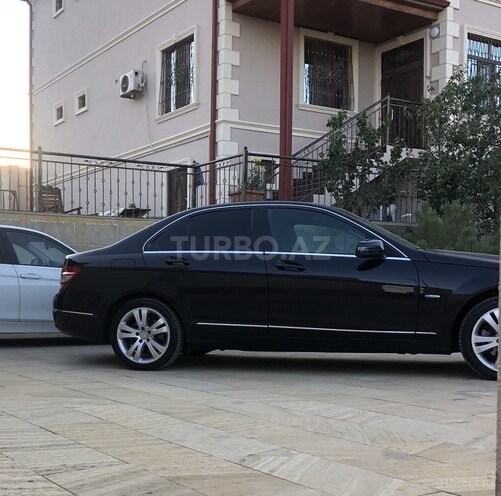 Mercedes C 250 2009, 200,000 km - 2.5 l - Bakı