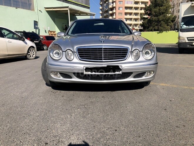 Mercedes E 220 2005, 381,000 km - 2.2 л - Sumqayıt