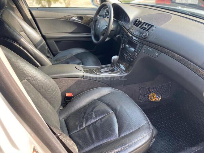 Mercedes E 220 2005, 381,000 km - 2.2 л - Sumqayıt