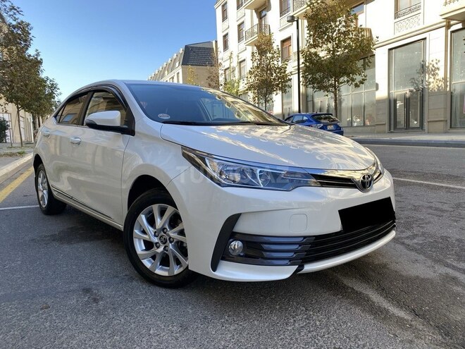 Toyota Corolla 2018, 58,000 km - 1.6 l - Bakı