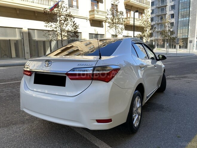 Toyota Corolla 2018, 58,000 km - 1.6 l - Bakı