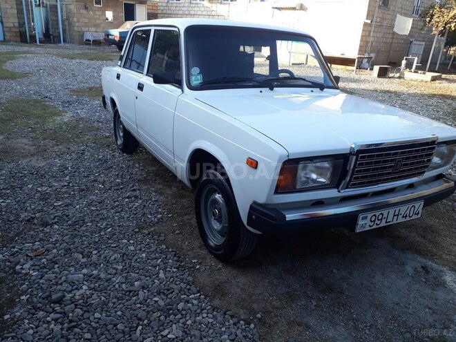 LADA (VAZ) 2107 2011, 42,000 km - 1.6 л - Ağcabədi