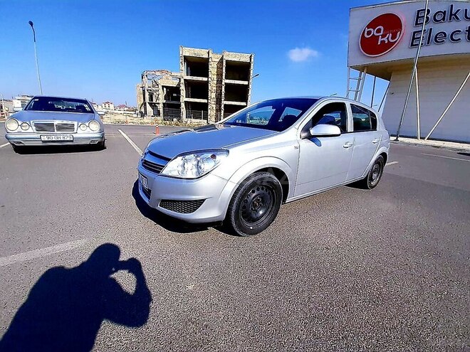 Opel Astra 2007, 204,000 km - 1.3 l - Bakı