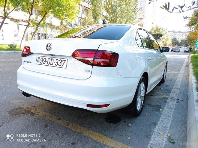 Volkswagen Jetta 2016, 68,500 km - 1.7 л - Bakı