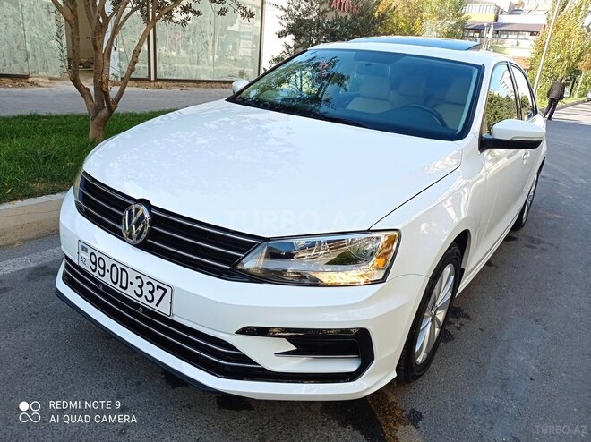 Volkswagen Jetta 2016, 68,500 km - 1.7 л - Bakı