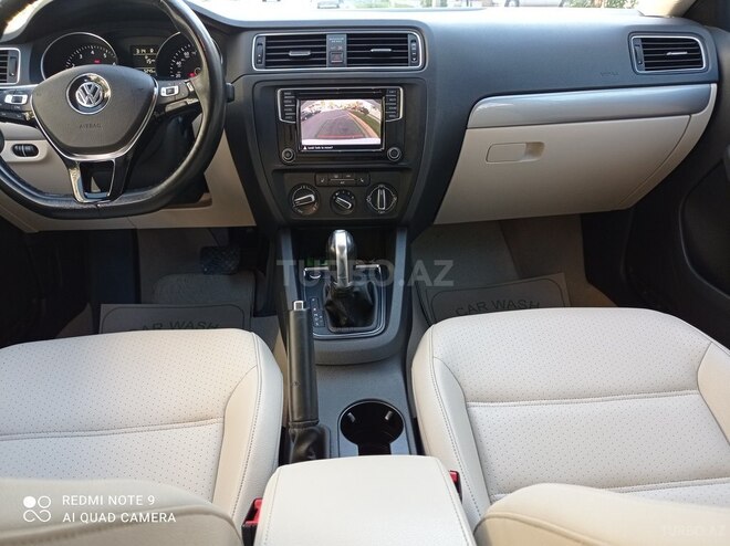 Volkswagen Jetta 2016, 68,500 km - 1.7 л - Bakı