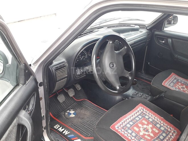 GAZ 31105 2005, 194,000 km - 2.3 l - Bakı