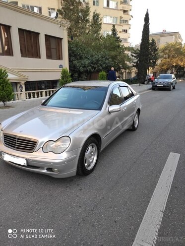 Mercedes C 200 2000, 108,000 km - 2.0 l - Bakı
