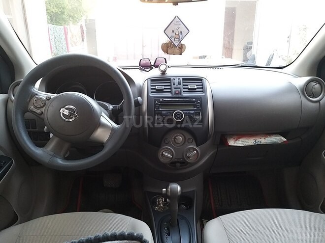 Nissan Sunny 2012, 220,000 km - 1.5 l - Bakı