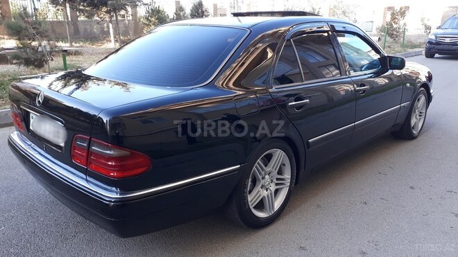 Mercedes E 320 1999, 183,000 km - 3.2 l - Bakı