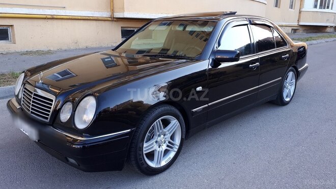 Mercedes E 320 1999, 183,000 km - 3.2 l - Bakı