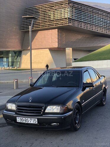 Mercedes C 240 1997, 242,000 km - 2.4 l - Bakı