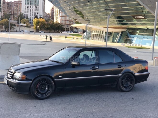 Mercedes C 240 1997, 242,000 km - 2.4 l - Bakı
