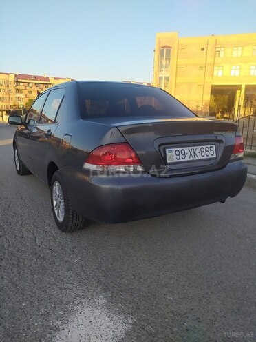Mitsubishi Lancer 2005, 295,500 km - 1.3 l - Bakı