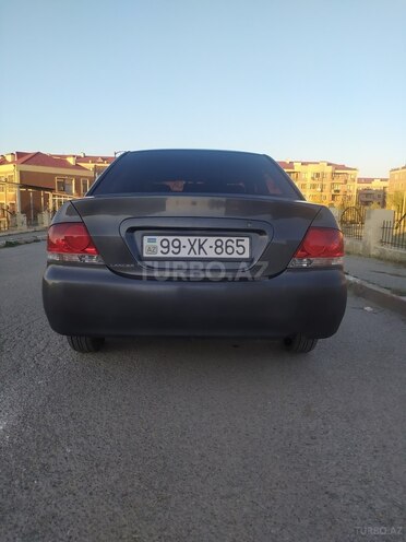 Mitsubishi Lancer 2005, 295,500 km - 1.3 l - Bakı