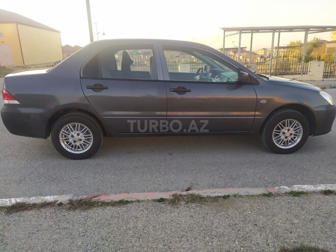 Mitsubishi Lancer 2005, 295,500 km - 1.3 l - Bakı
