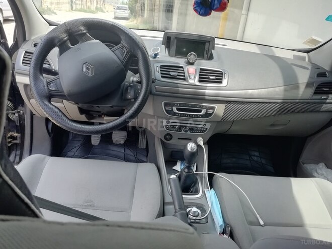Renault Megane 2010, 30,000 km - 1.5 l - Bakı