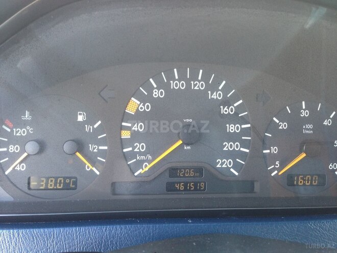 Mercedes C 220 1997, 464,000 km - 2.2 л - Bakı