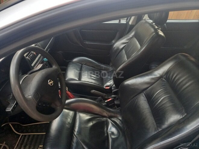 Opel Astra 2002, 250,000 km - 1.8 l - Bakı