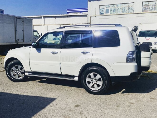 Mitsubishi Pajero 2008, 156,000 km - 3.0 л - Bakı