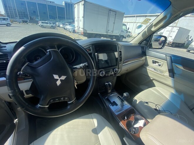 Mitsubishi Pajero 2008, 156,000 km - 3.0 л - Bakı