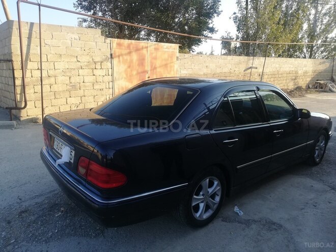 Mercedes E 240 1999, 250,000 km - 2.4 л - Bakı