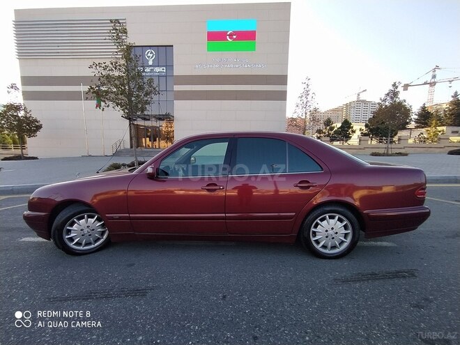 Mercedes E 200 2000, 295,000 km - 2.0 l - Bakı