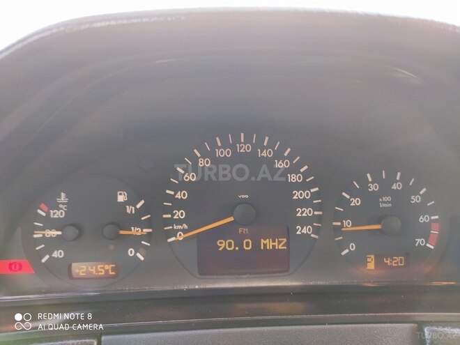 Mercedes E 200 2000, 295,000 km - 2.0 l - Bakı
