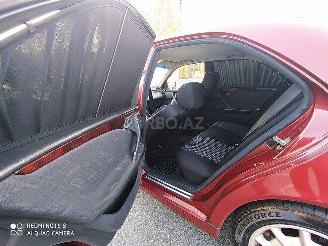 Mercedes E 200 2000, 295,000 km - 2.0 l - Bakı
