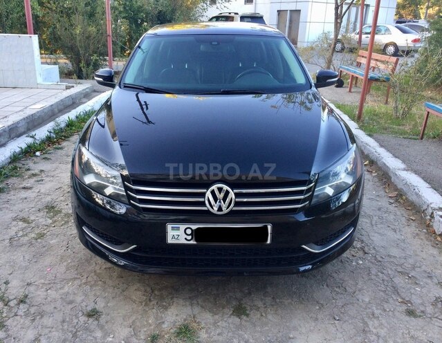 Volkswagen Passat 2013, 147,170 km - 2.5 l - Bakı
