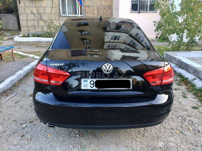 Volkswagen Passat 2013, 147,170 km - 2.5 l - Bakı