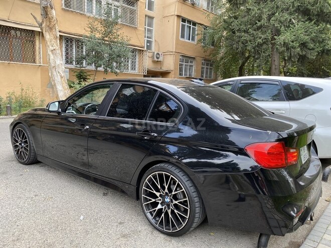 BMW 328 2013, 240,000 km - 2.0 l - Bakı
