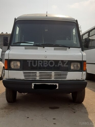 Mercedes 410 D 1992, 284,000 km - 2.5 l - Gəncə