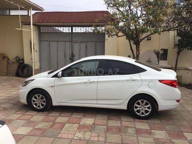 Hyundai Accent 2014, 42,000 km - 1.4 л - Bakı
