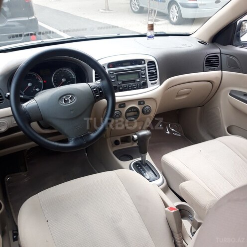Hyundai Accent 2009, 125,000 km - 1.6 л - Bakı