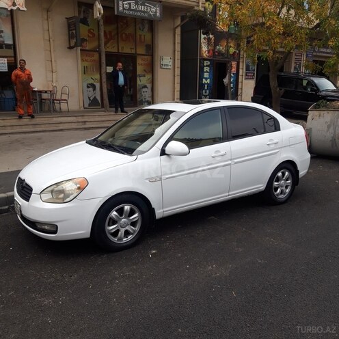 Hyundai Accent 2009, 125,000 km - 1.6 л - Bakı