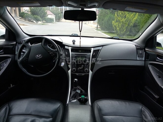 Hyundai Sonata 2012, 180,000 km - 2.0 л - Şirvan