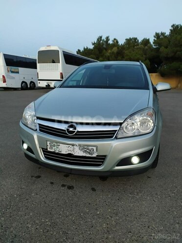 Opel Astra 2009, 208,000 km - 1.3 l - Bakı