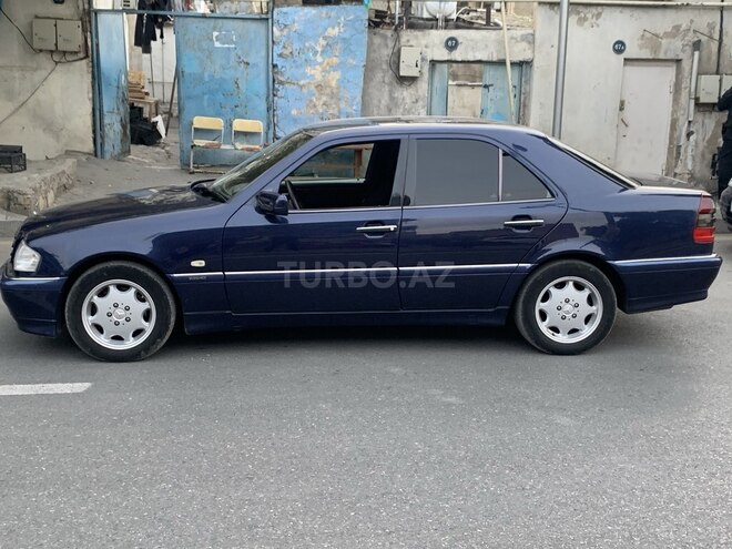 Mercedes C 240 1999, 276,400 km - 2.4 l - Bakı