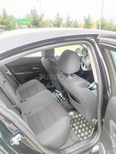 Chevrolet Cruze 2011, 170,000 km - 1.4 l - Yevlax