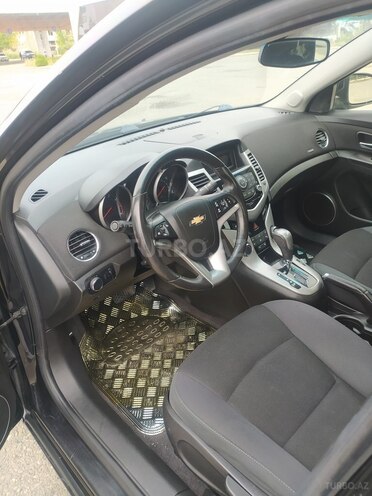 Chevrolet Cruze 2011, 170,000 km - 1.4 l - Yevlax