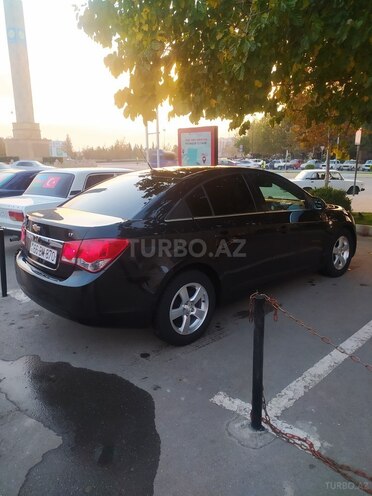 Chevrolet Cruze 2011, 170,000 km - 1.4 l - Yevlax