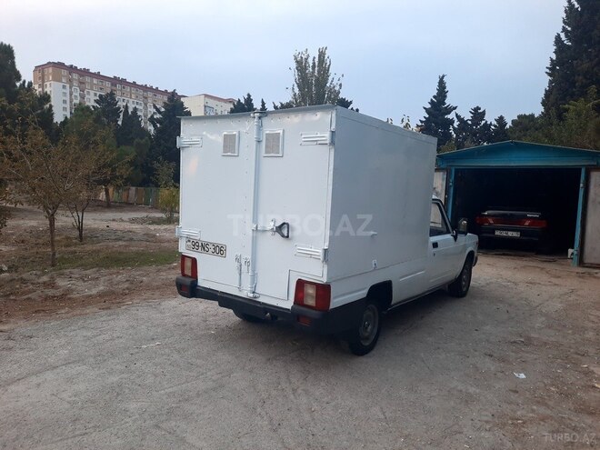 IJ  2006, 257,000 km - 1.6 l - Sumqayıt