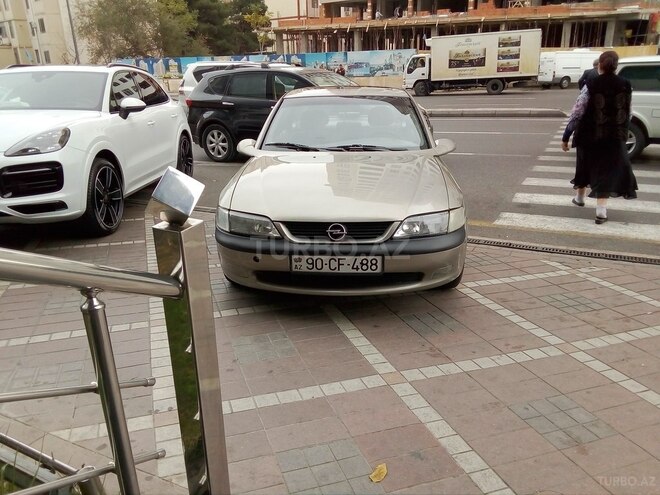 Opel Vectra 1998, 221,333 km - 1.6 l - Bakı