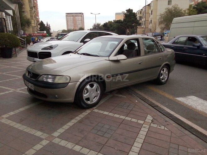 Opel Vectra 1998, 221,333 km - 1.6 l - Bakı