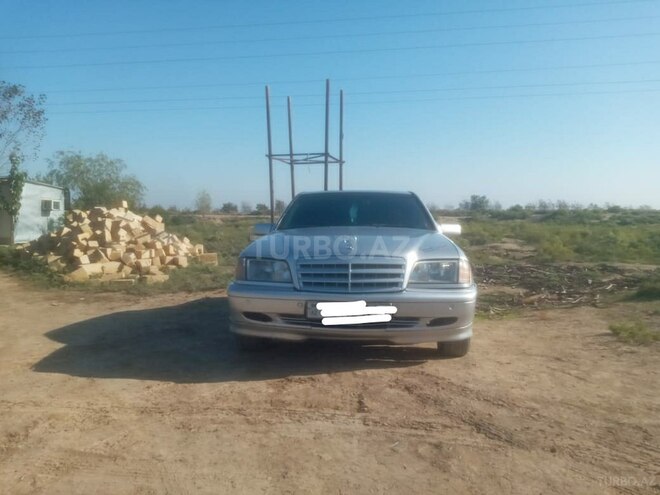 Mercedes C 220 1999, 472,563 km - 2.2 l - İmişli