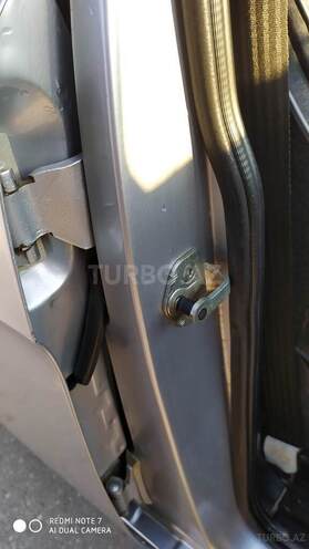 GAZ 31105 2004, 111,190 km - 2.4 l - Quba