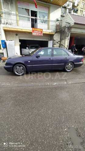Mercedes E 230 1997, 349,000 km - 2.3 l - Bakı