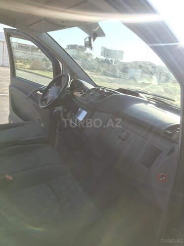 Mercedes Vito 111 2006, 319,300 km - 2.2 l - Bakı