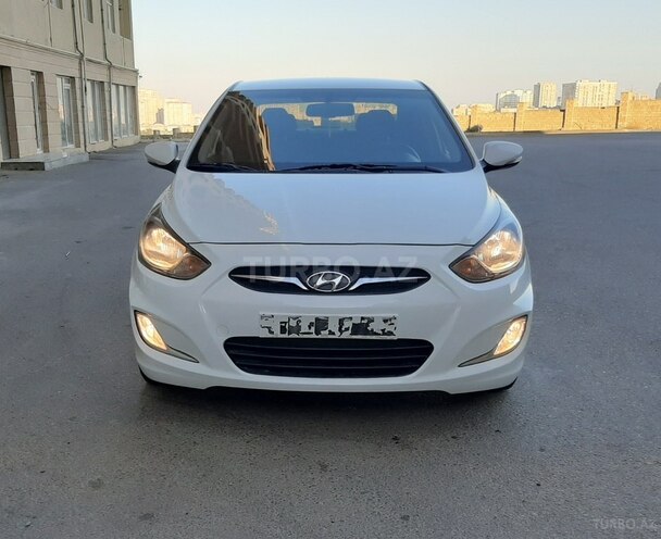 Hyundai Accent 2012, 211,000 km - 1.6 l - Bakı